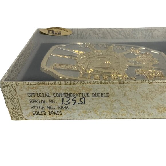 Statue Of Liberty Centennial Solid Brass Belt Buckle 1886-1986 in Gift Box - Picture 2 of 4